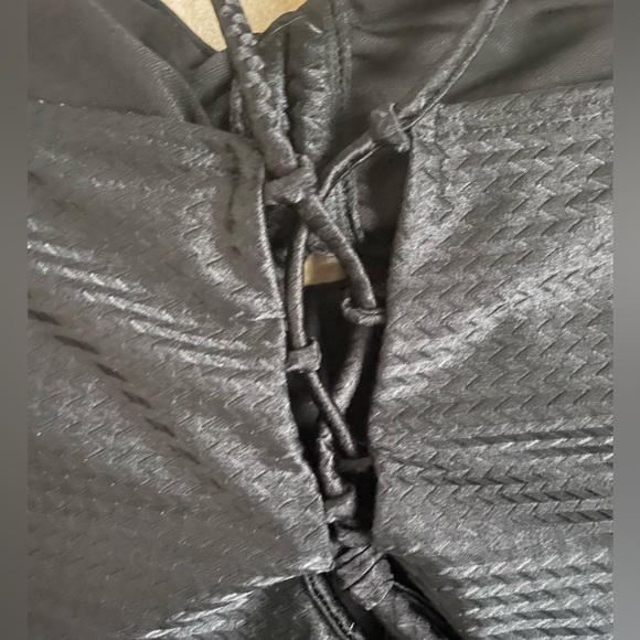 BLACK 1960S SOLID TEXTURED BANDEAU HALTER SWIMSUIT, STONE DETAIL; L - Picture 6 of 7